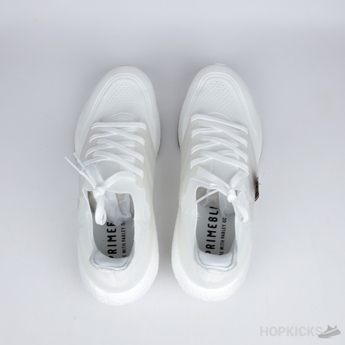 ultra boost 2021 triple white